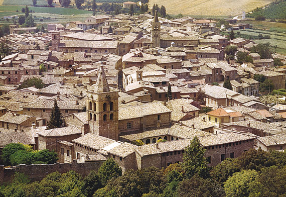 Bevagna, Heimat der berühmten Umbrian Porchetta Cariani