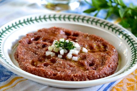 Kibbe Nayyeh in Antelias, Libanon unter den kulinarischen Spezialitäten der Welt zu schmecken - New York Times