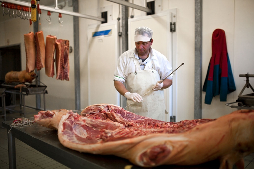 Cariani - Preparazione della Porchetta Umbra metodo tradizionale di Bevagna